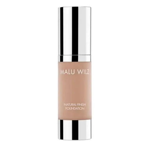 foto base de maquillaje natural finish 44 sand malu wilz