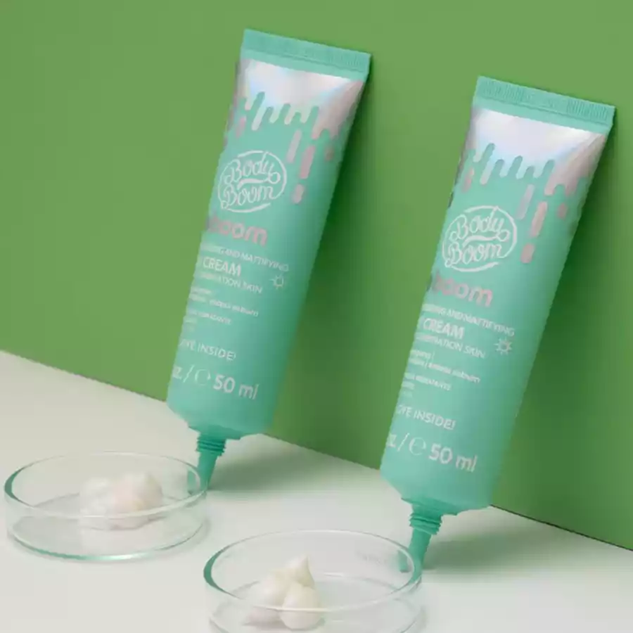 imagen crema hidratante piel grasa seboom bodyboom creativa