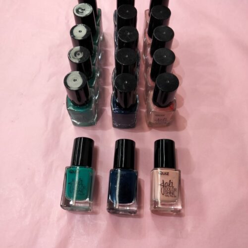 18 esmaltes de uñas Quiz - Lote N183