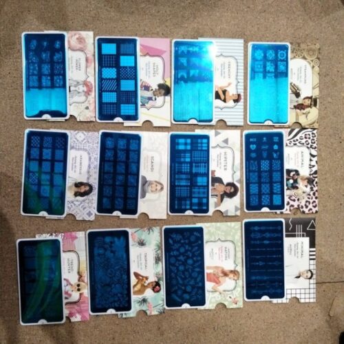 24 Placas stamping uñas MoYou - Lote N33