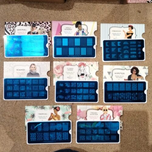 16 Placas stamping uñas MoYou - Lote N36