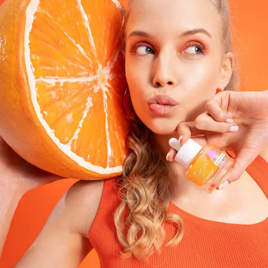 imagen serum iluminador bielenda recharge modelo fruta